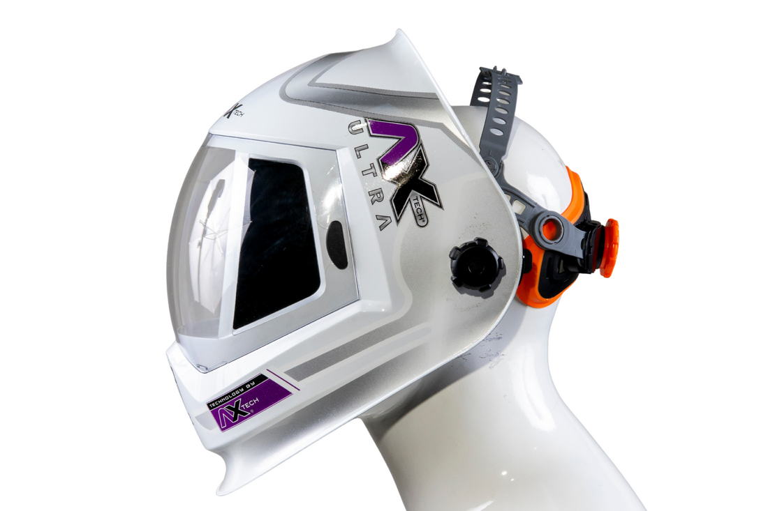 MOTOSOLDADORA GENERADOR A DIESEL 200 amp 5,500 w AX Tech AXT-MD200