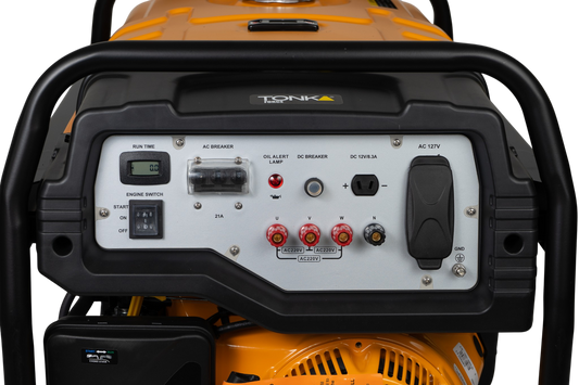Generador Trifásico TONKA TKA-GST10000E panel de control